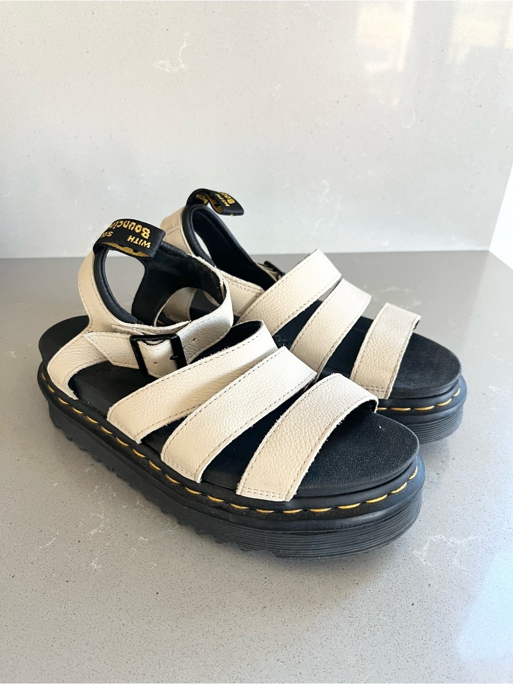 Dr. Martens Blaire Platform Sandals Women Strappy Parchment Beige Pisa Leather 6